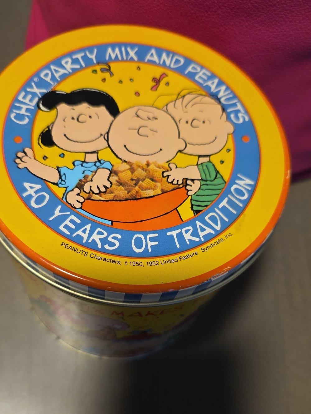 Chex "Peanuts Character" Party Mix  Collectible Tin